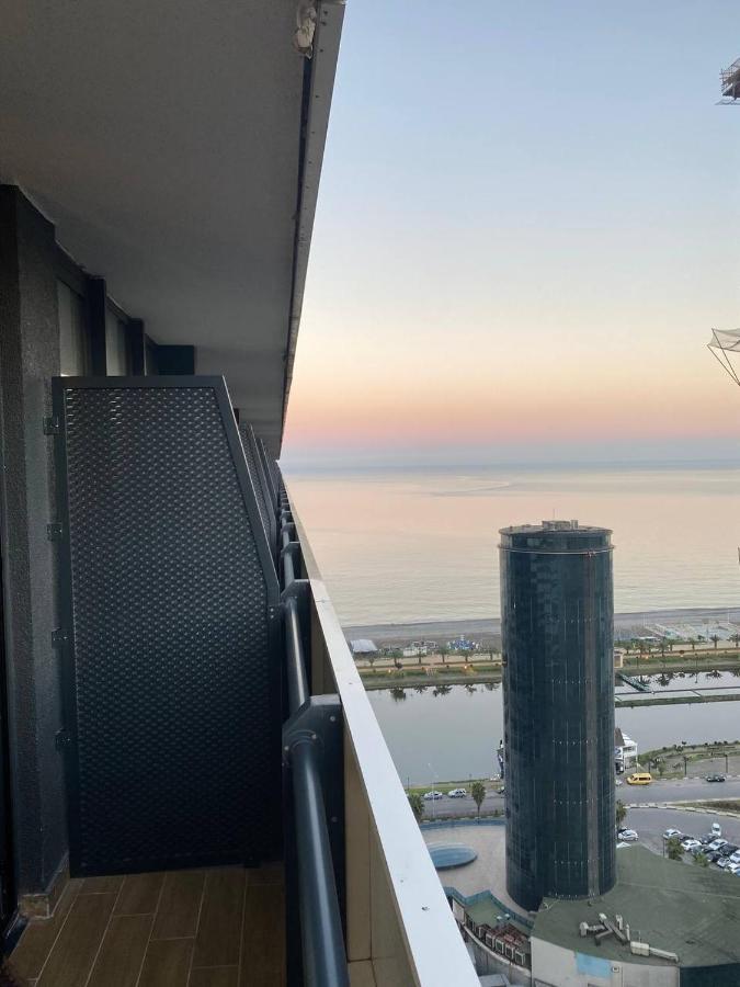 Orbi City Luxury Studio Harbour And Sea View Батуми Экстерьер фото